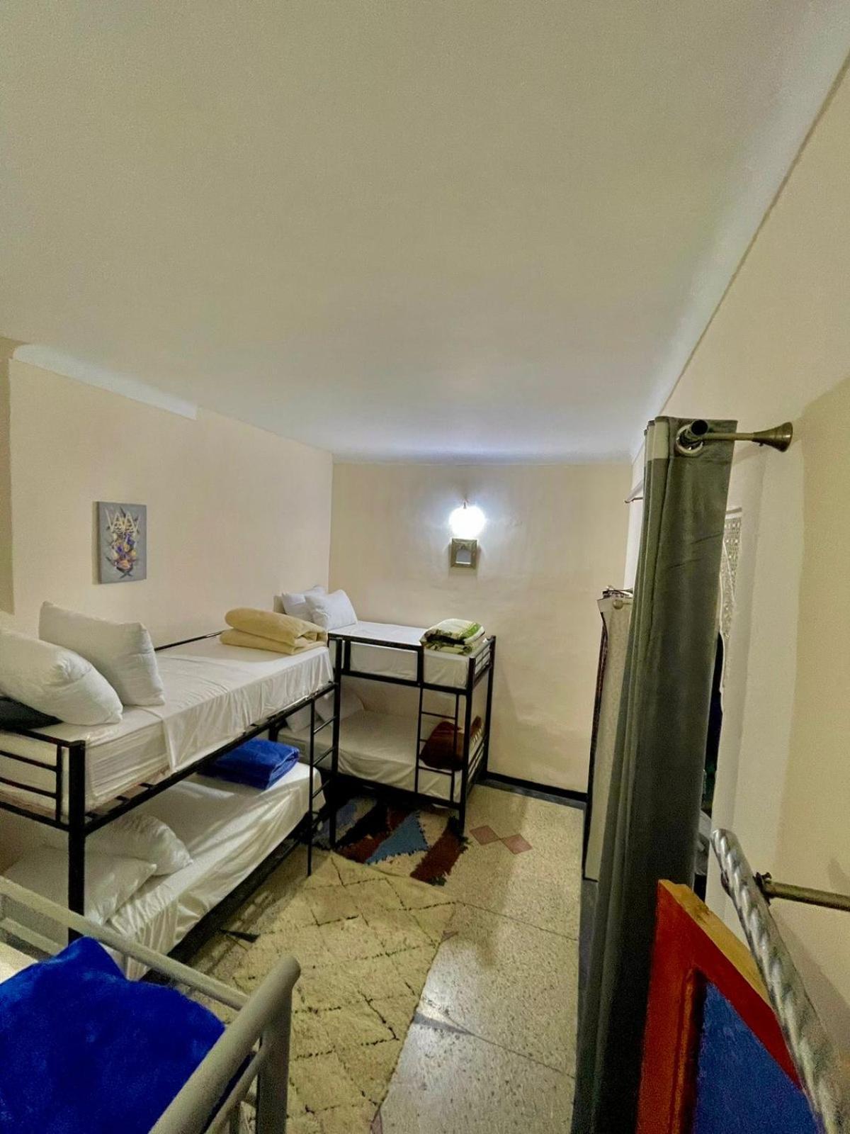 Blue Star Hostel Fez Esterno foto